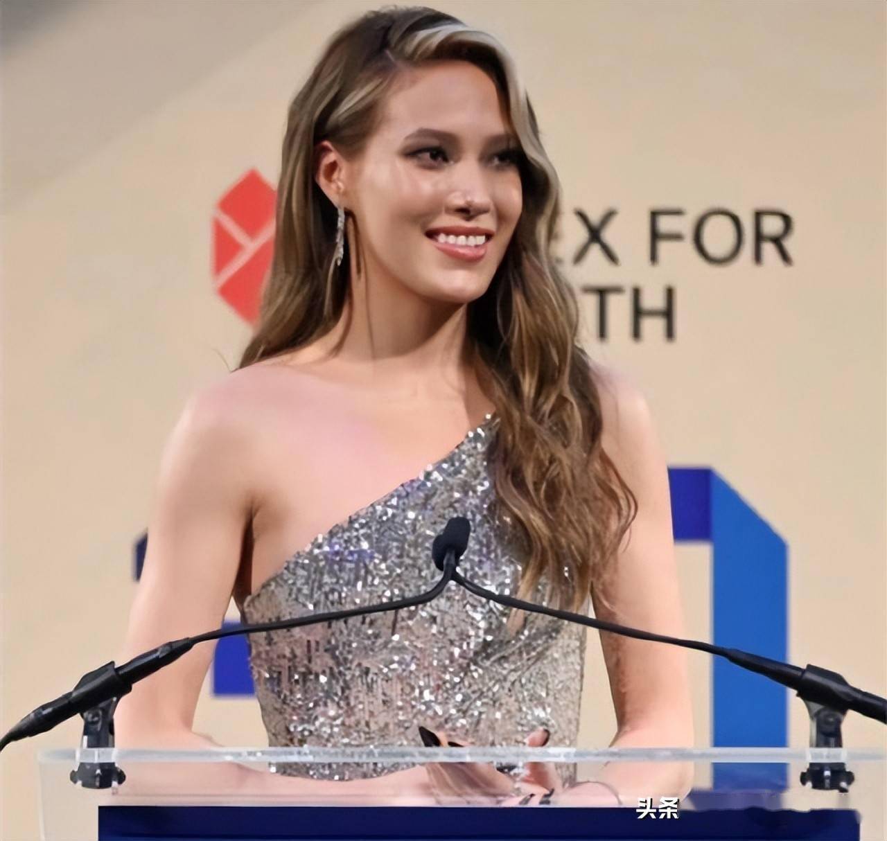 开云体育app-莱比锡训练开放日；集结日内部沟通引欢呼；法国杯在即；临场指挥获称赞的简单介绍