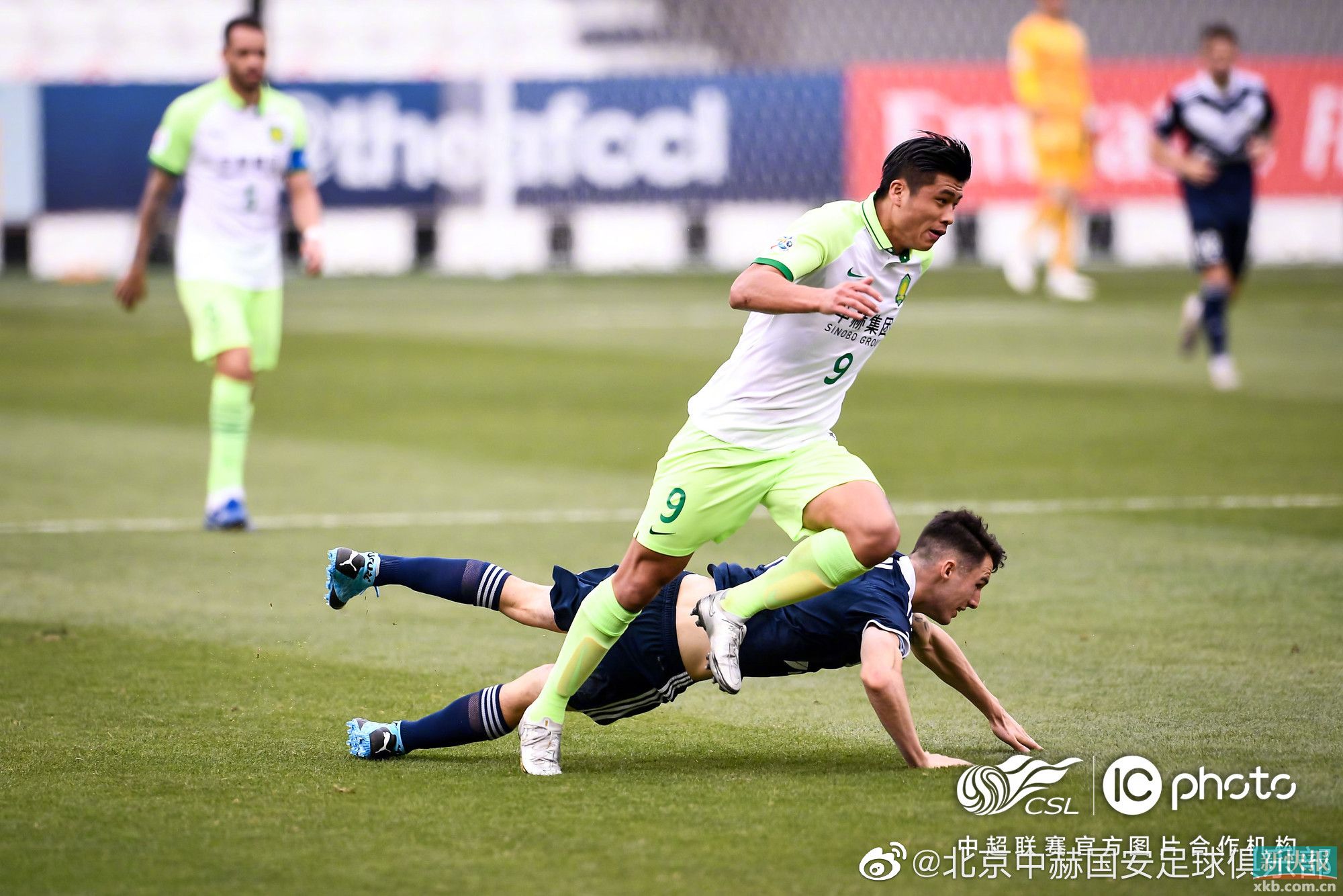 kaiyunapp-关于国际米兰训练开放日，今晚豪取连胜引欢呼，亚冠在即，心理建设被强调的信息